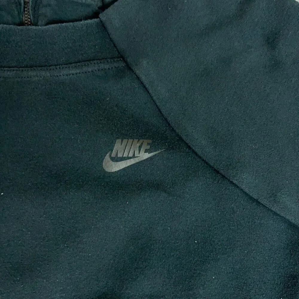 Nike Womens Dress Medium Black Sweatshirt Pullover Tech Fleece Athleisure Lounge